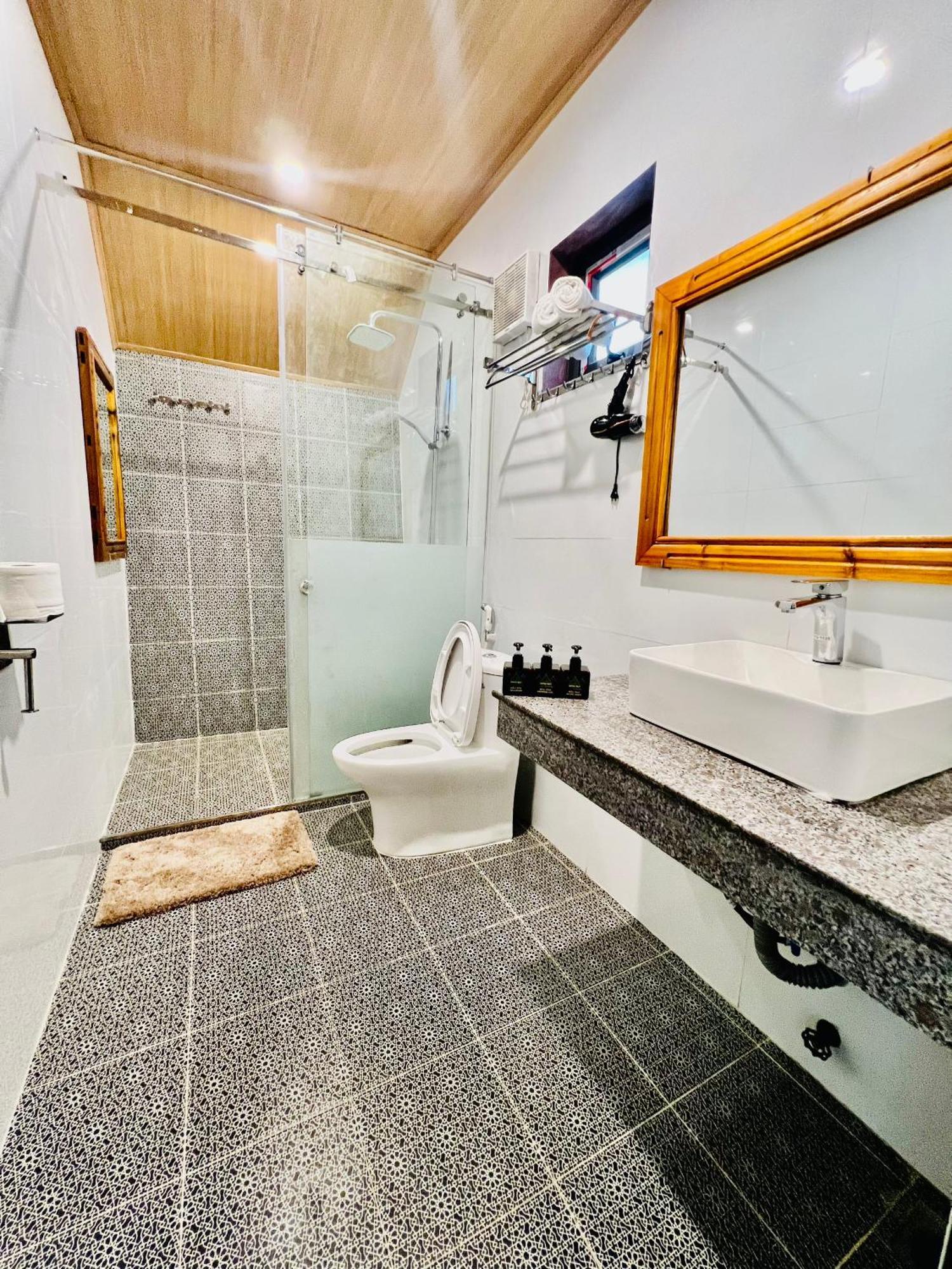 Tropical Valley Homestay - Villas Phong Nha Luaran gambar